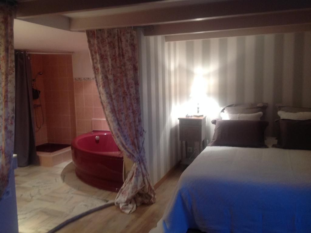 Au Jardin D'Eloise Bed and Breakfast Tremereuc Εξωτερικό φωτογραφία