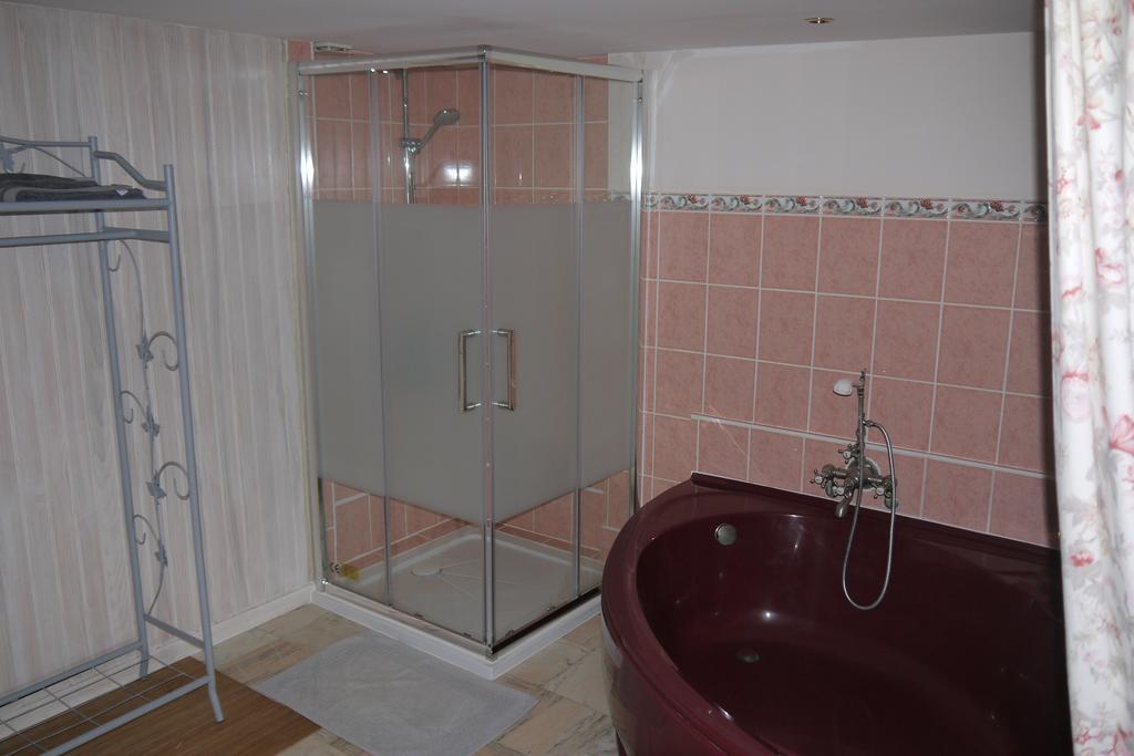 Au Jardin D'Eloise Bed and Breakfast Tremereuc Εξωτερικό φωτογραφία
